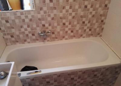 oprava těsnění kolem vany ul. Slepá .. před